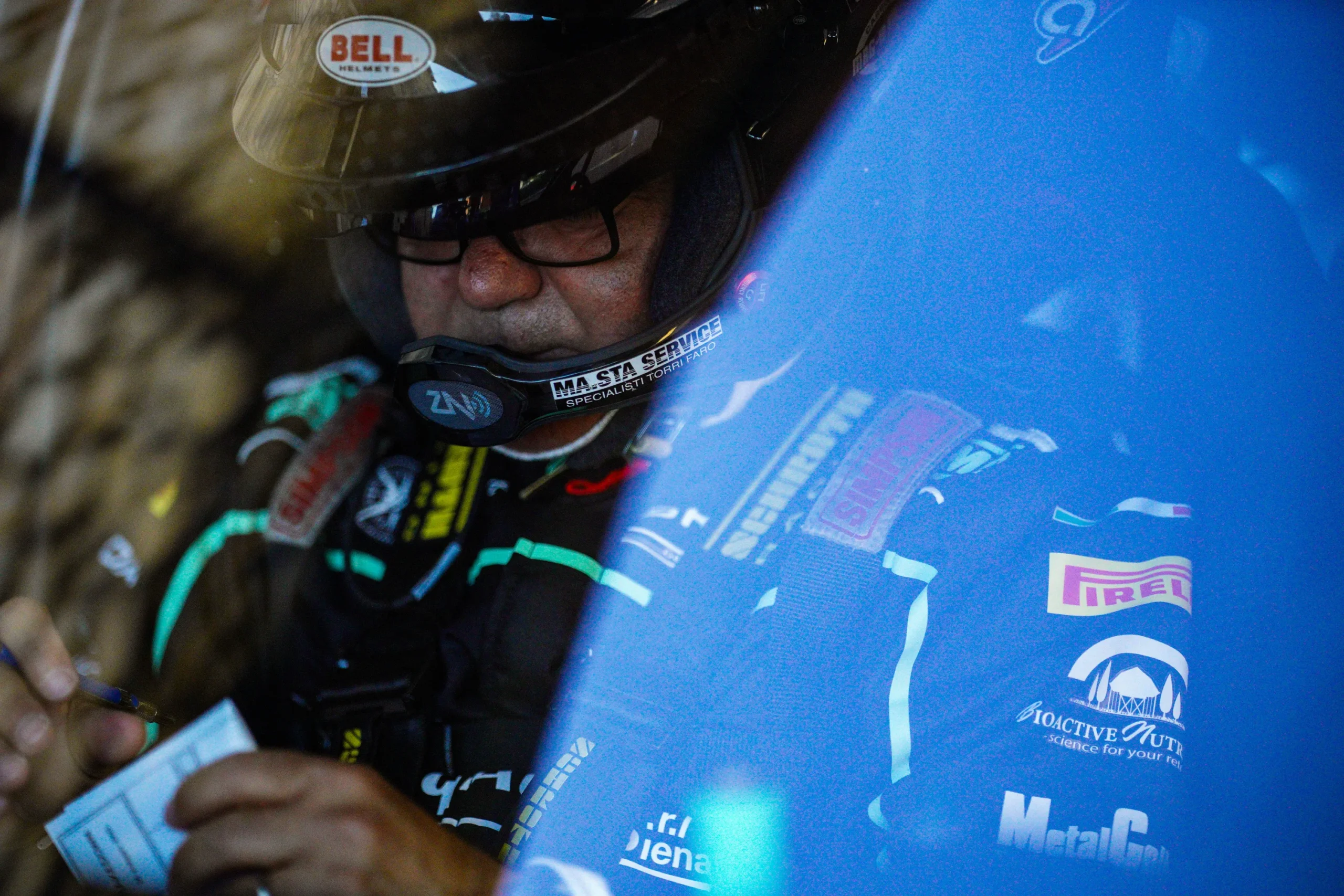 istruttore federale Aci sport pronto per la sessione di formazione navigatore rally