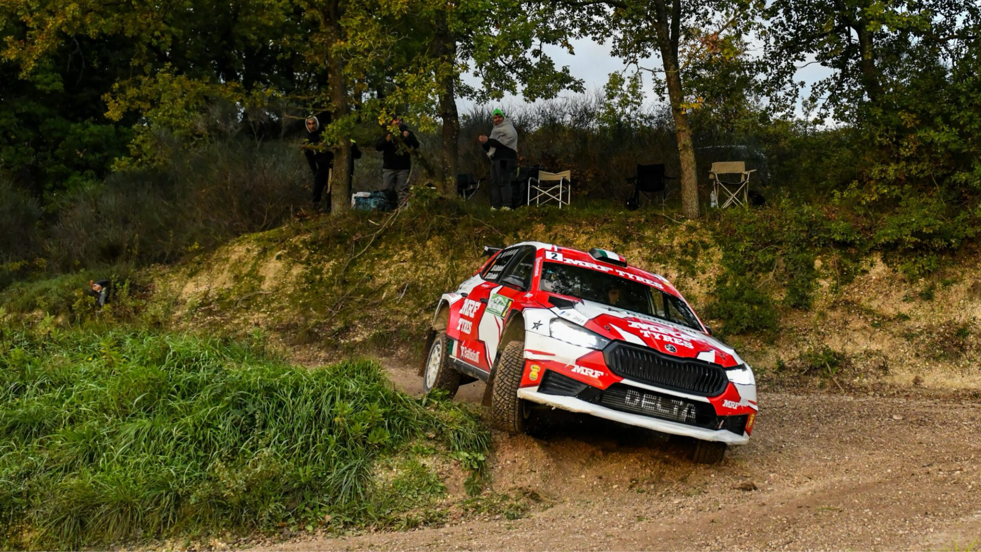 preparazione equipaggio rally durante le ricognizioni